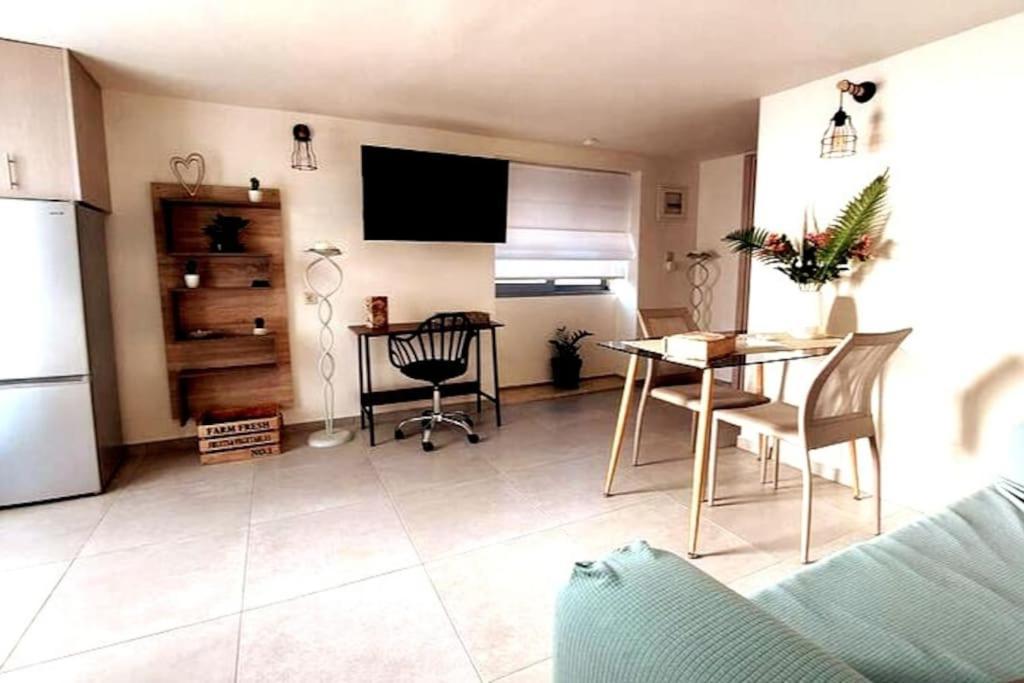 Cozy By Spiros & Marina Apartamento